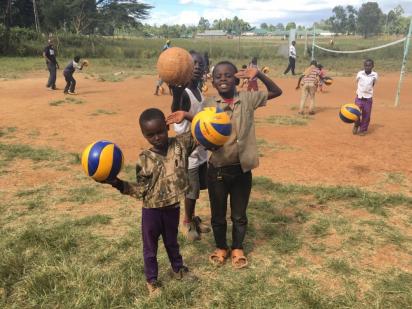 una_stagione_nel_segno_del_muro_in_superlega_come_a_nairobi_grazie_a_trentino_volley_e_amref_health_africa